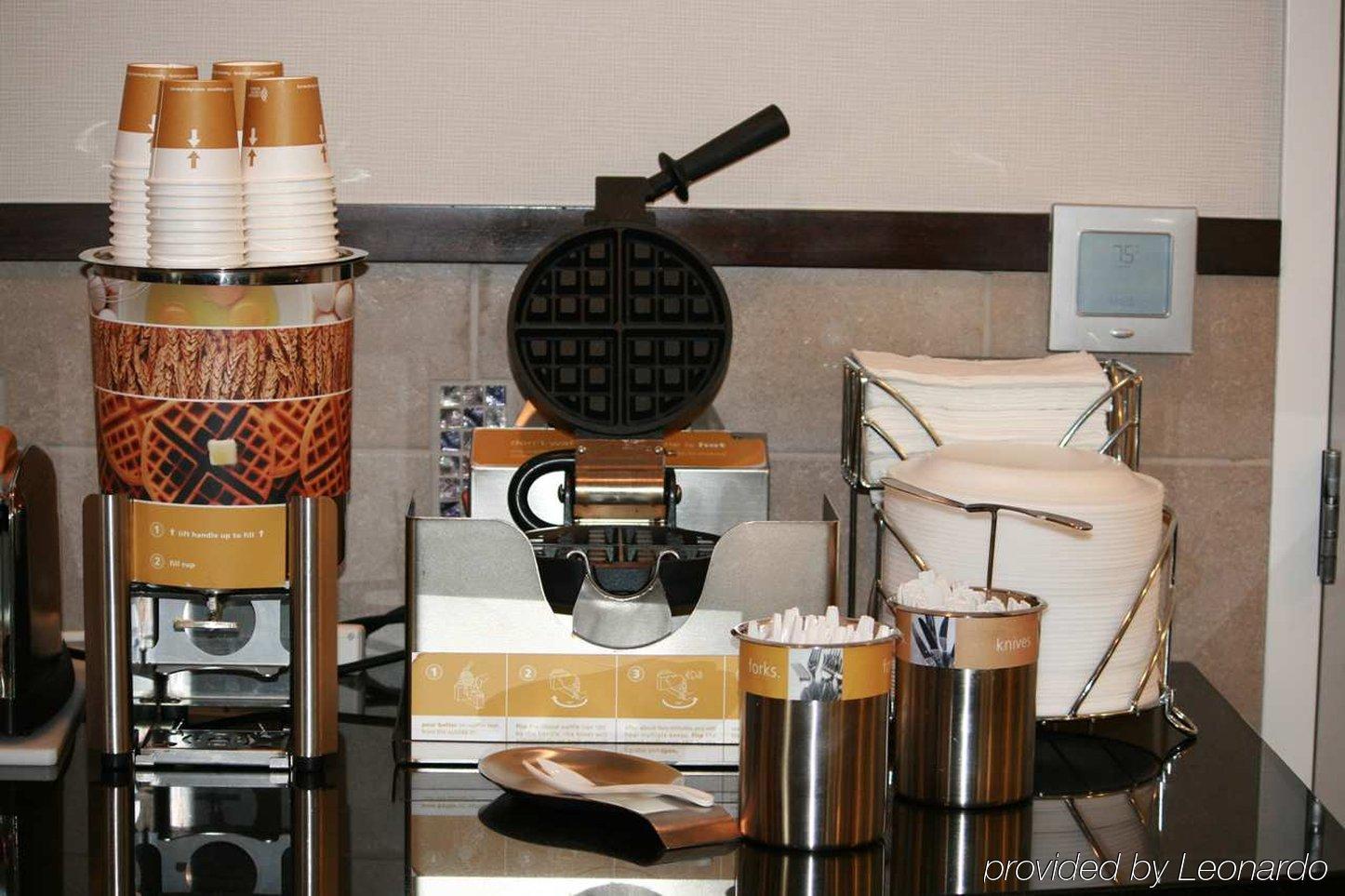 Hampton Inn & Suites Chicago Southland-Матисън Ресторант снимка